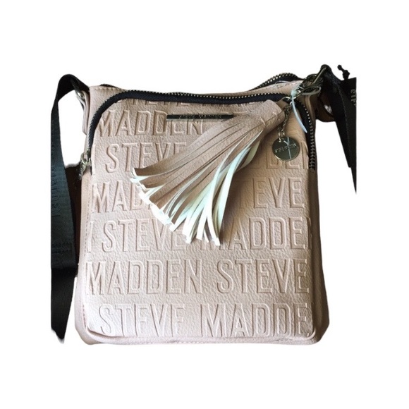 Steve Madden Handbags - Steve Madden Crossbody Bag
